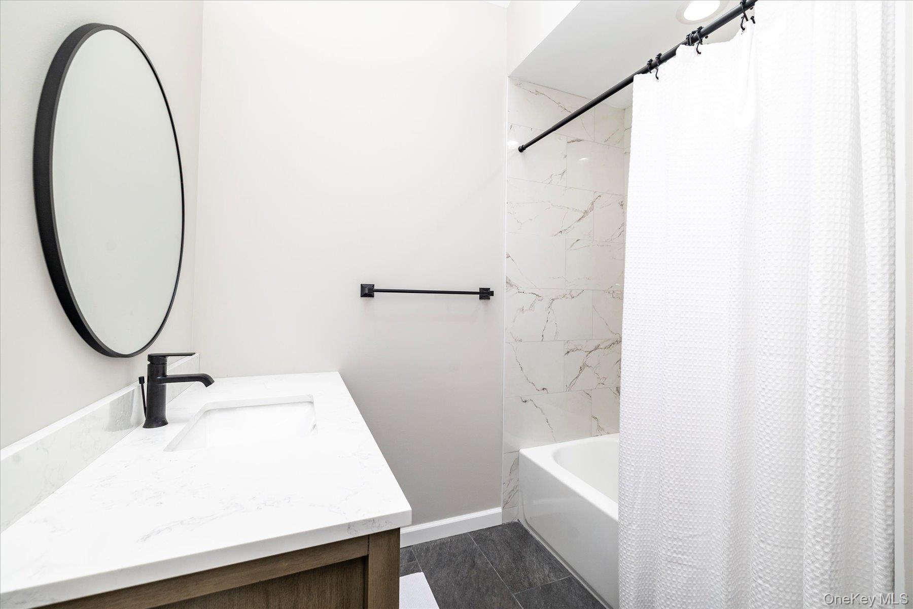 142 E Shore Drive Property Photo 13
