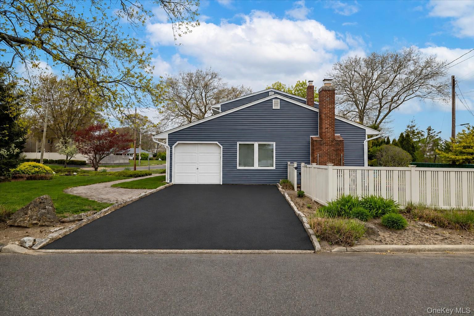 142 E Shore Drive Property Photo 23