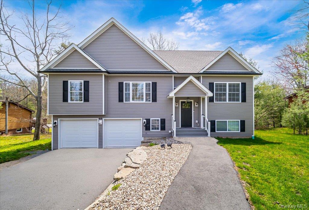 68 Picadilly Circle Property Photo 1
