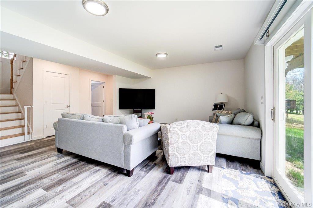 68 Picadilly Circle Property Photo 34