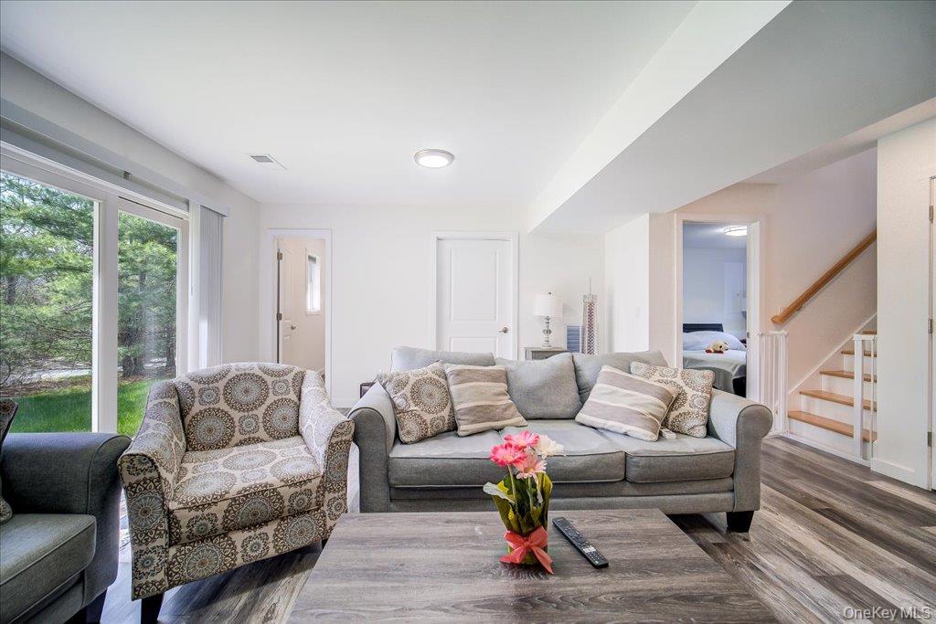 68 Picadilly Circle Property Photo 37