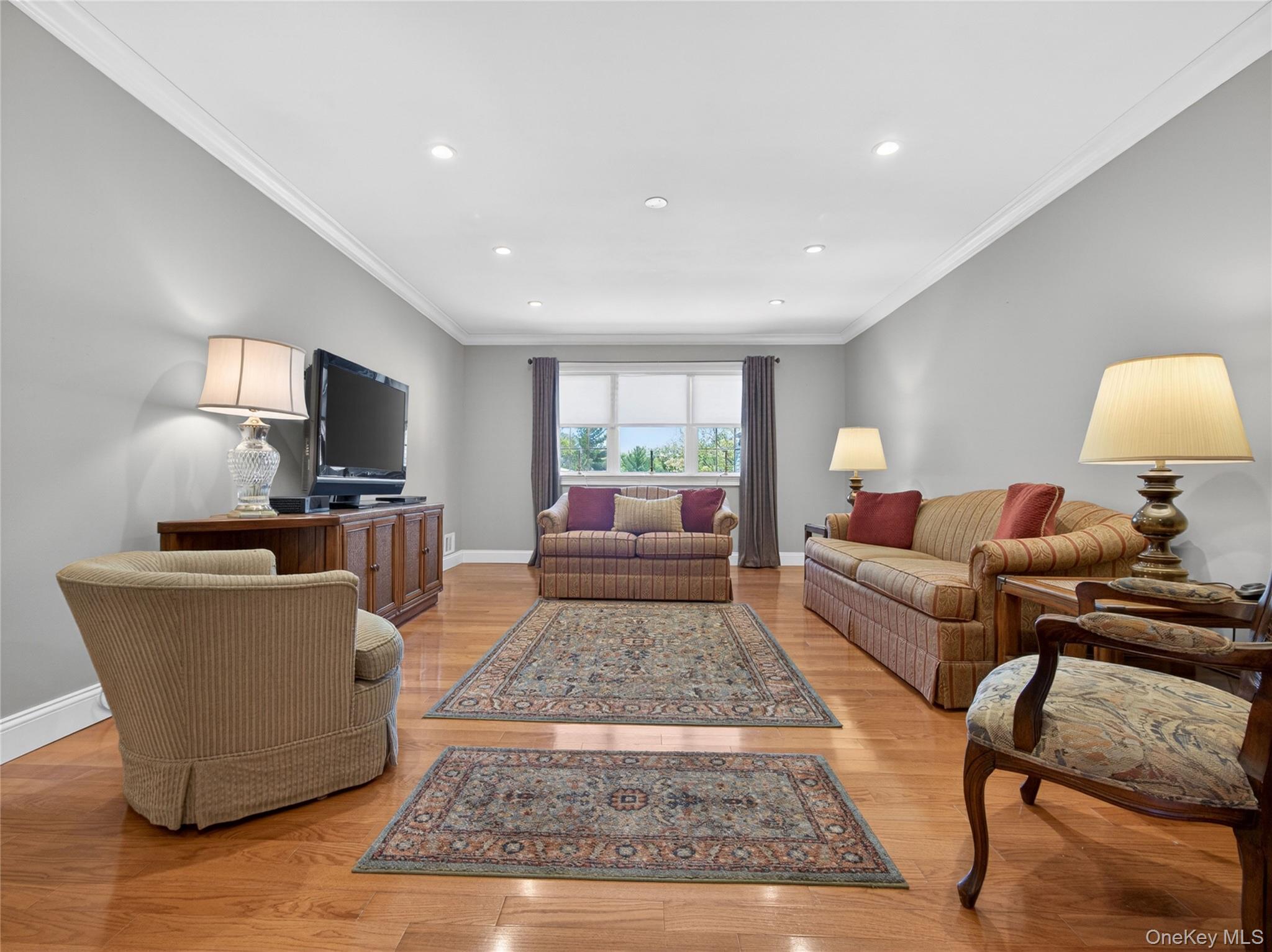 68 Bon Aire Circle P11 Property Photo 3