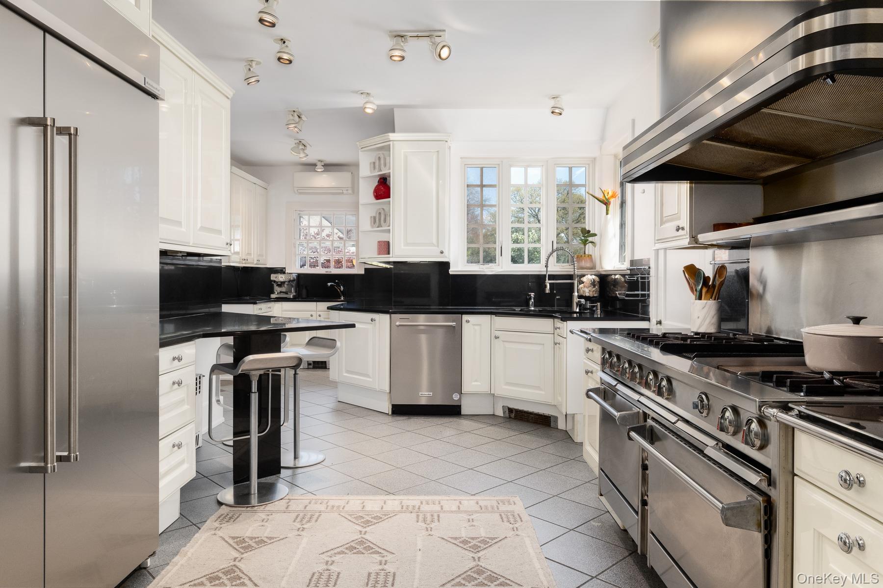 8 Rittenhouse Road Property Photo 11