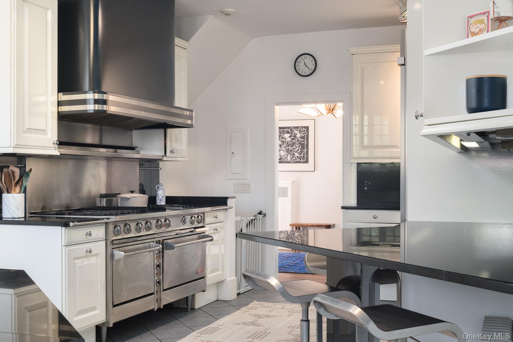 8 Rittenhouse Road Property Photo 12
