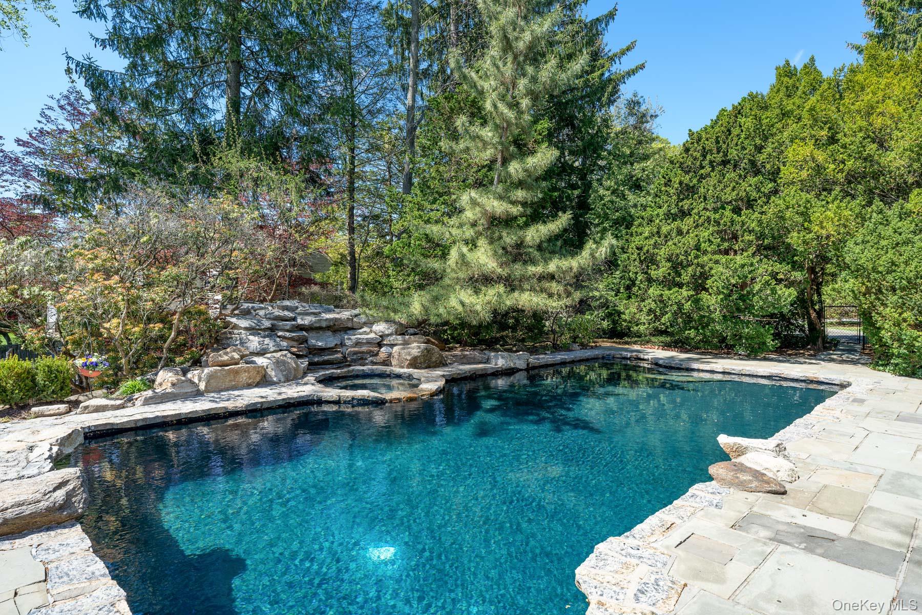 8 Rittenhouse Road Property Photo 19