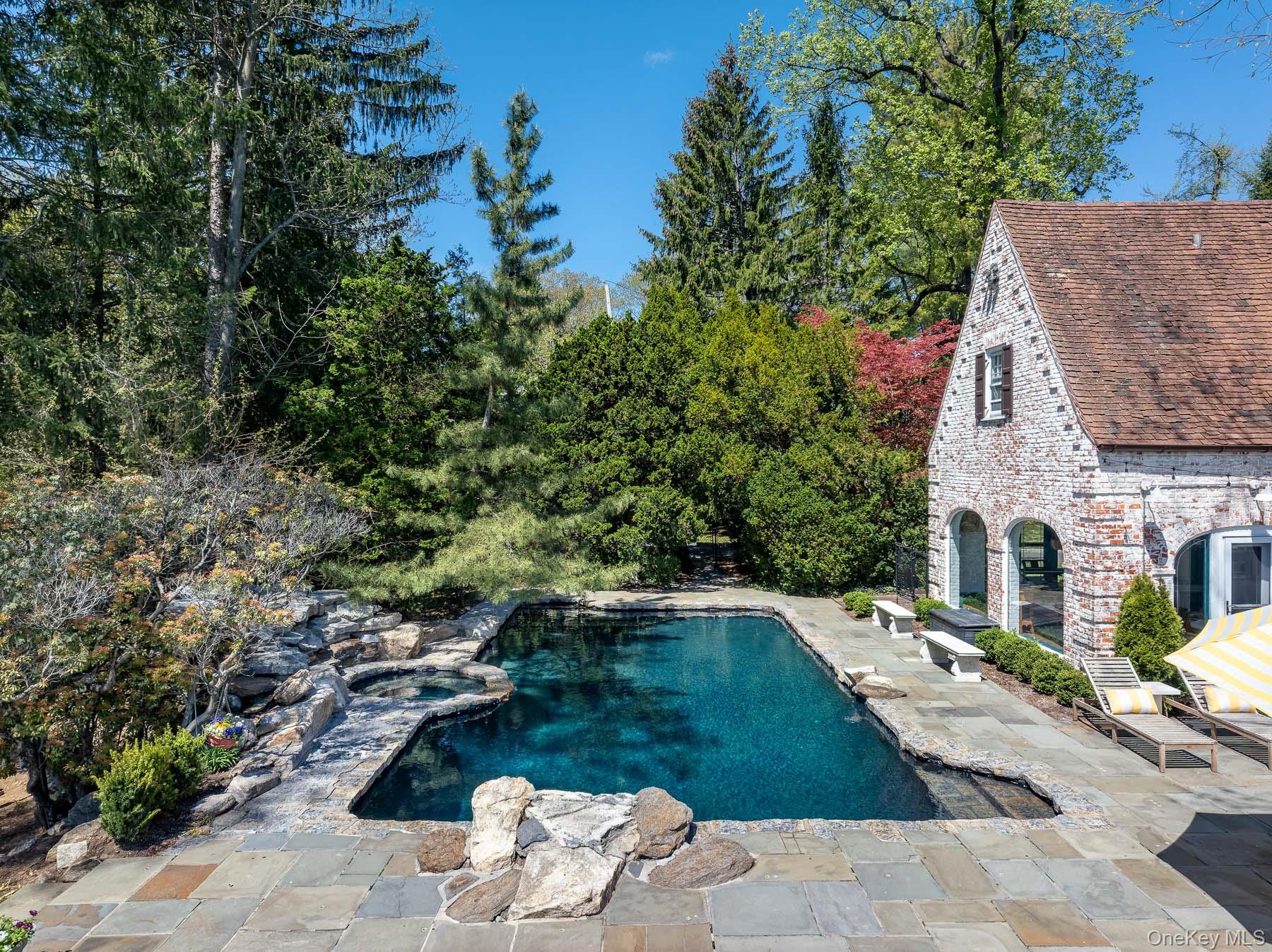 8 Rittenhouse Road Property Photo 21