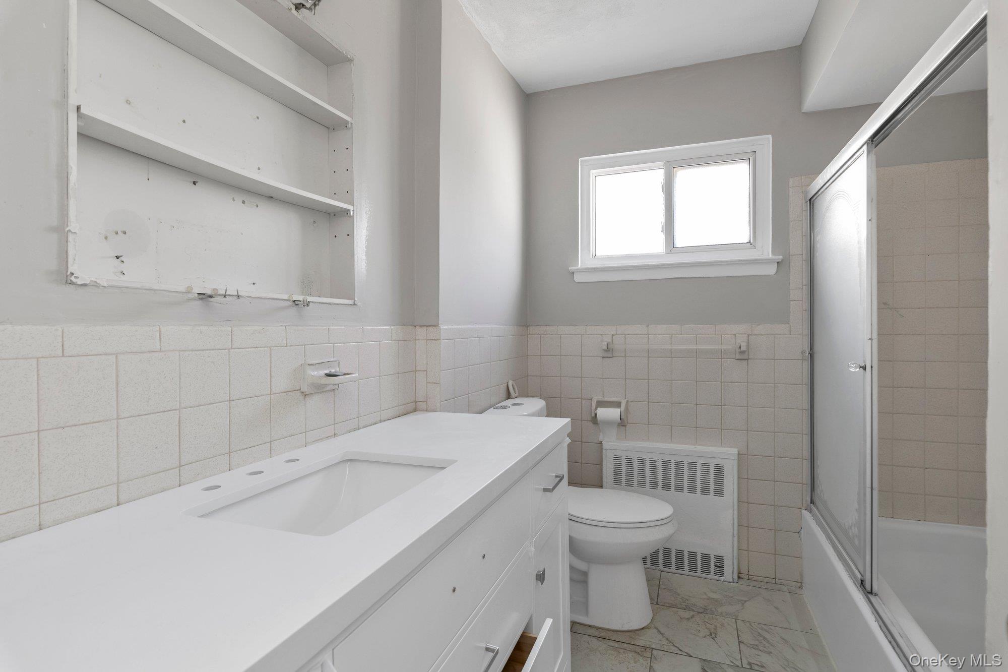 220 Crown Avenue Property Photo 12
