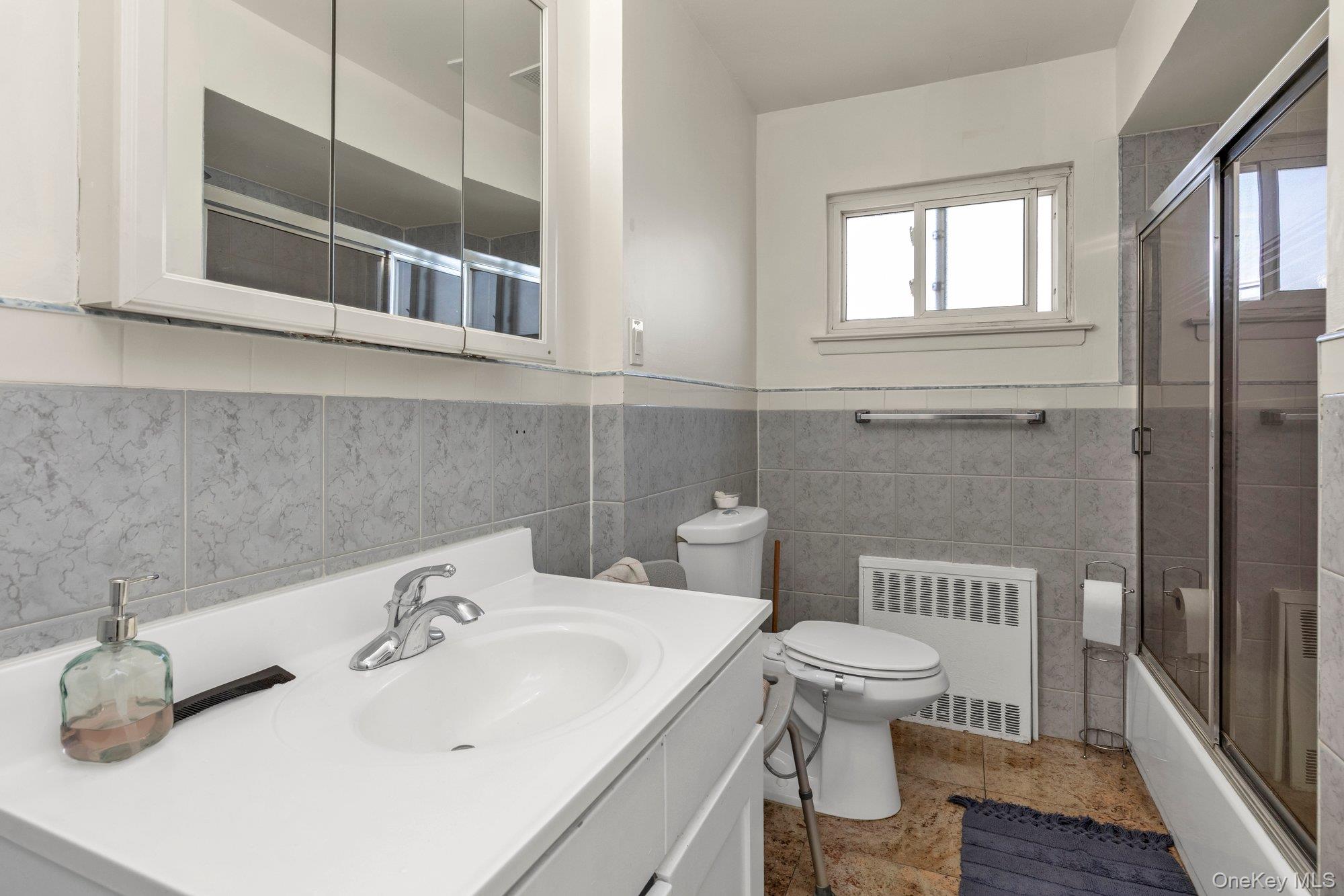 220 Crown Avenue Property Photo 13