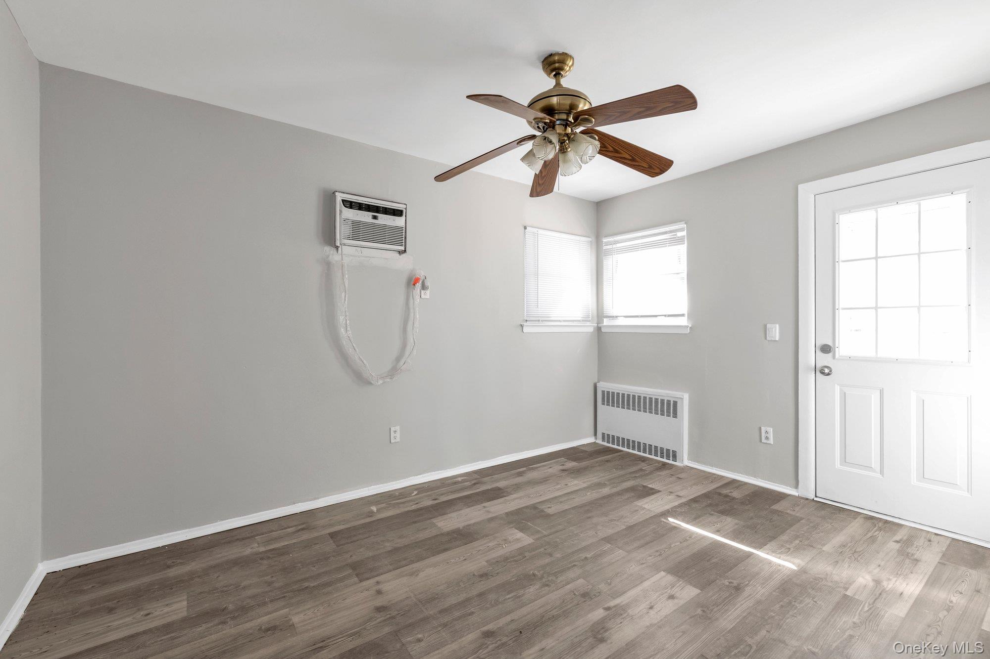 220 Crown Avenue Property Photo 16