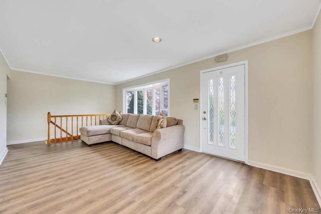 31 Indiana Street Property Photo 8