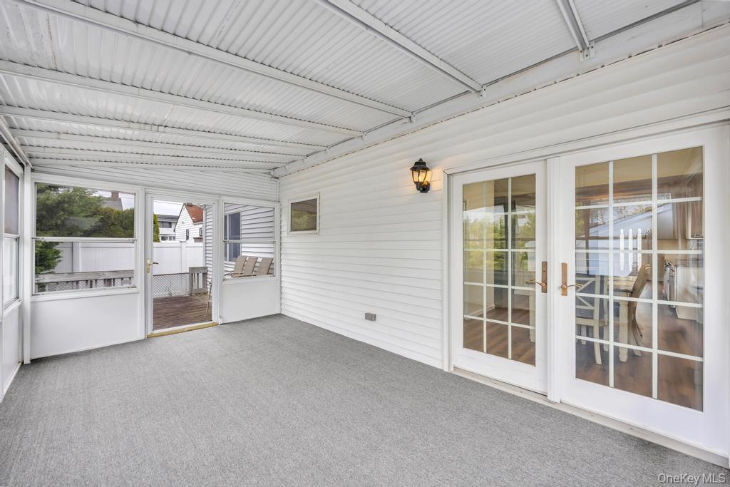 31 Indiana Street Property Photo 24