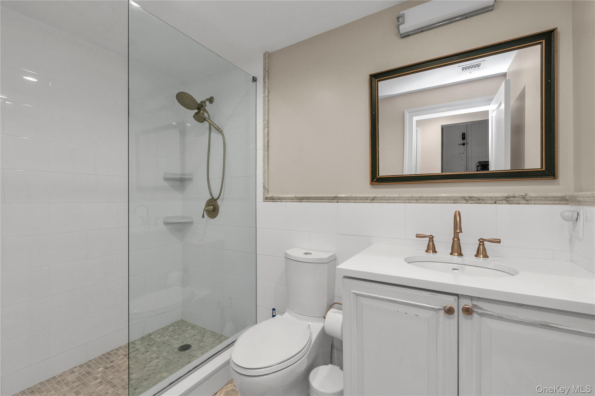 9 Winding Way Property Photo 14