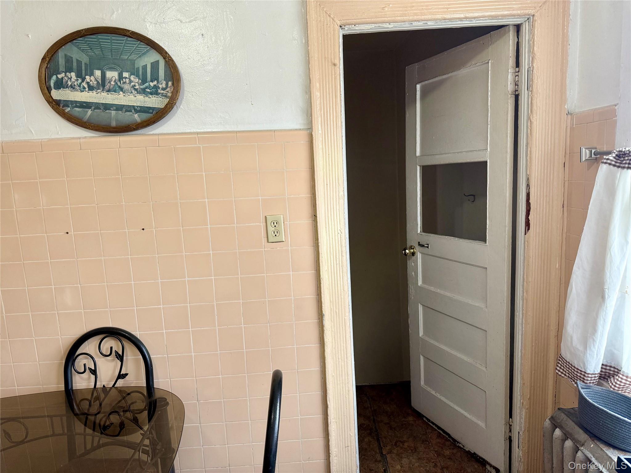 1723 Melville Street Property Photo 7