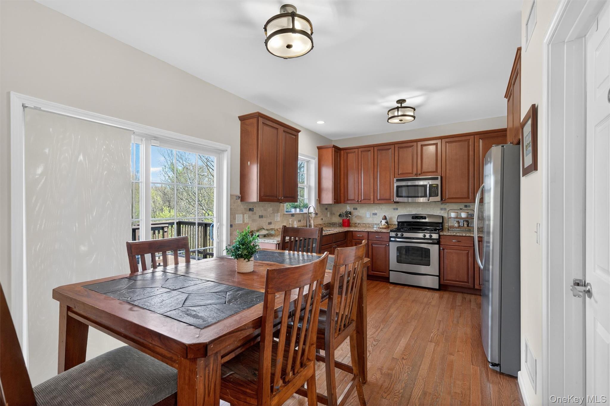 2 Primrose Lane Property Photo 17