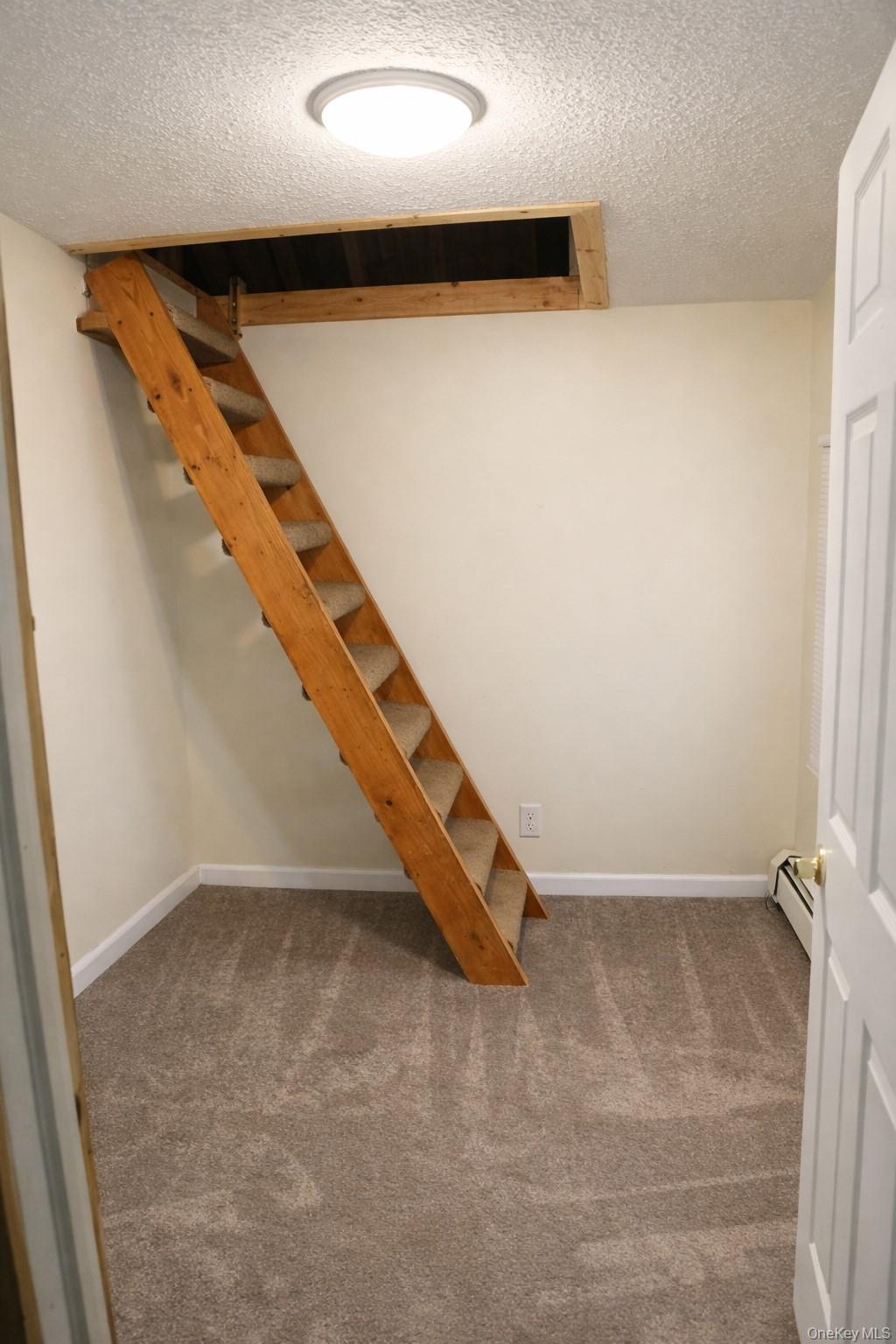 105 Main Street Property Photo 10