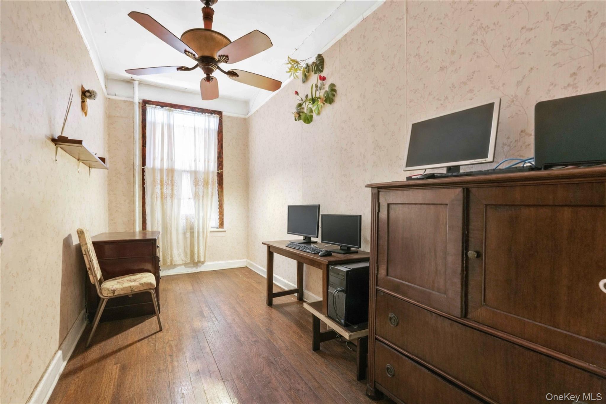 1188 Grant Avenue Property Photo 30