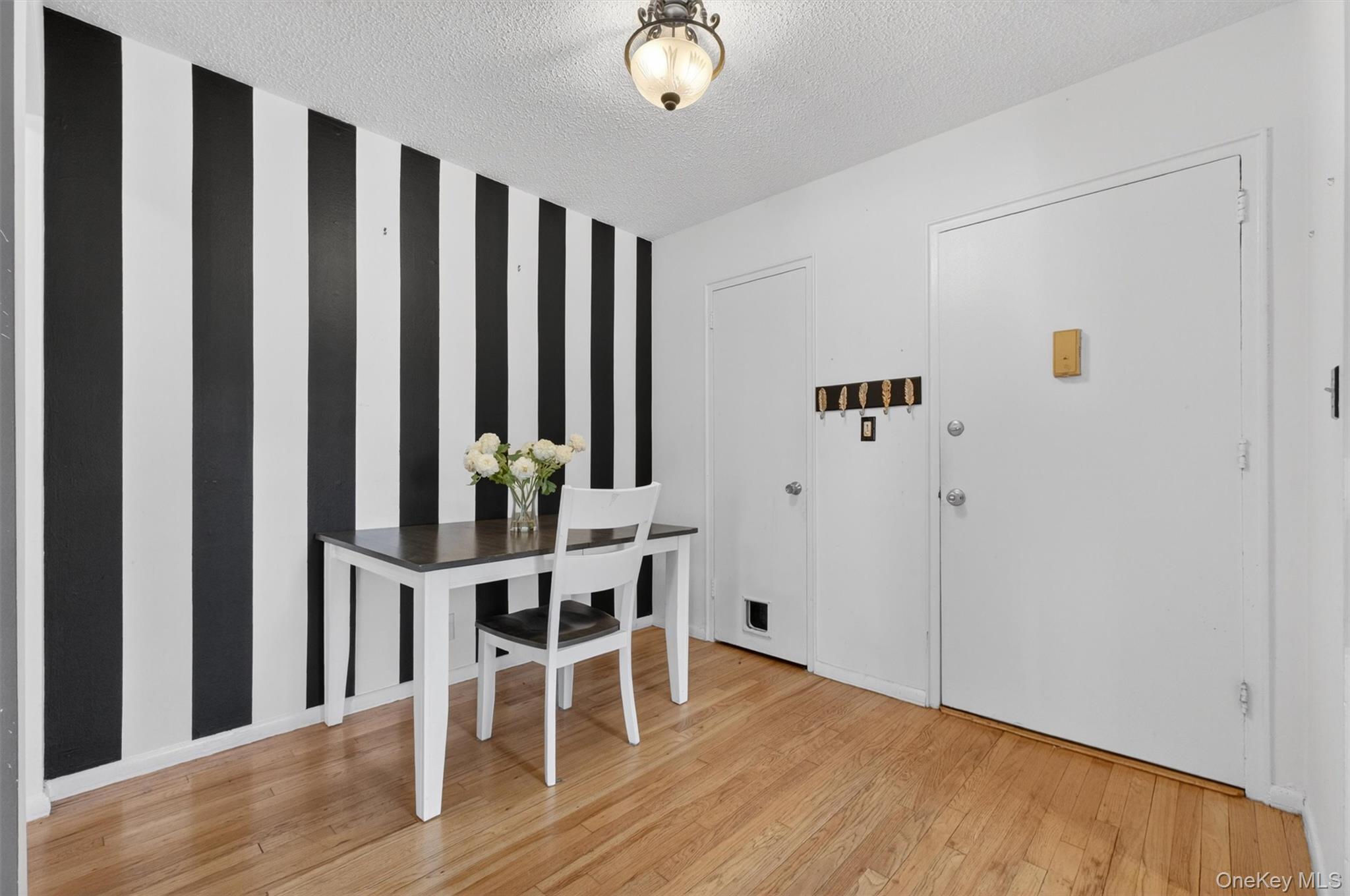 133-3 S Highland Avenue 5b Property Photo 6