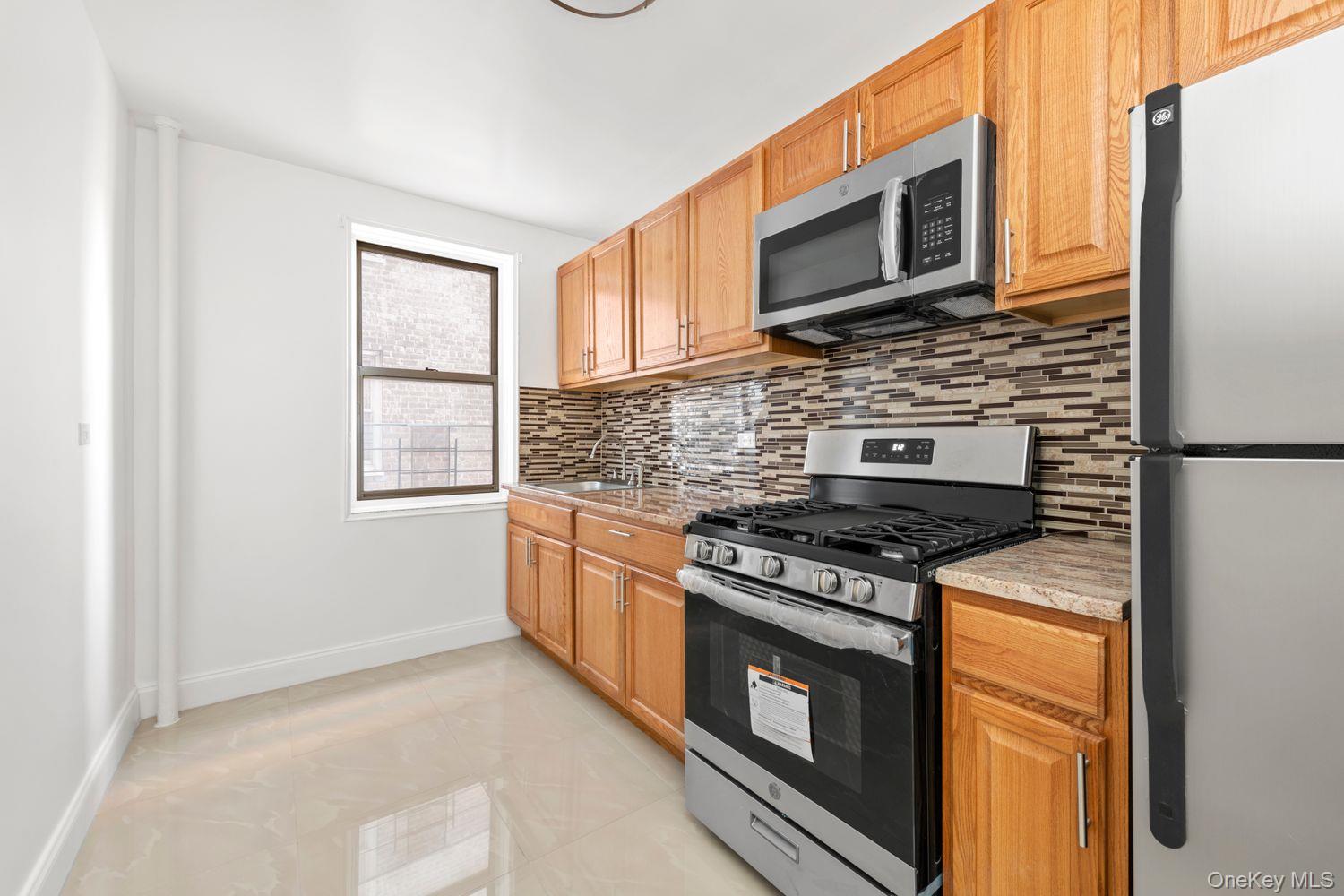 180 Van Cortlandt Park 3b Property Photo 2