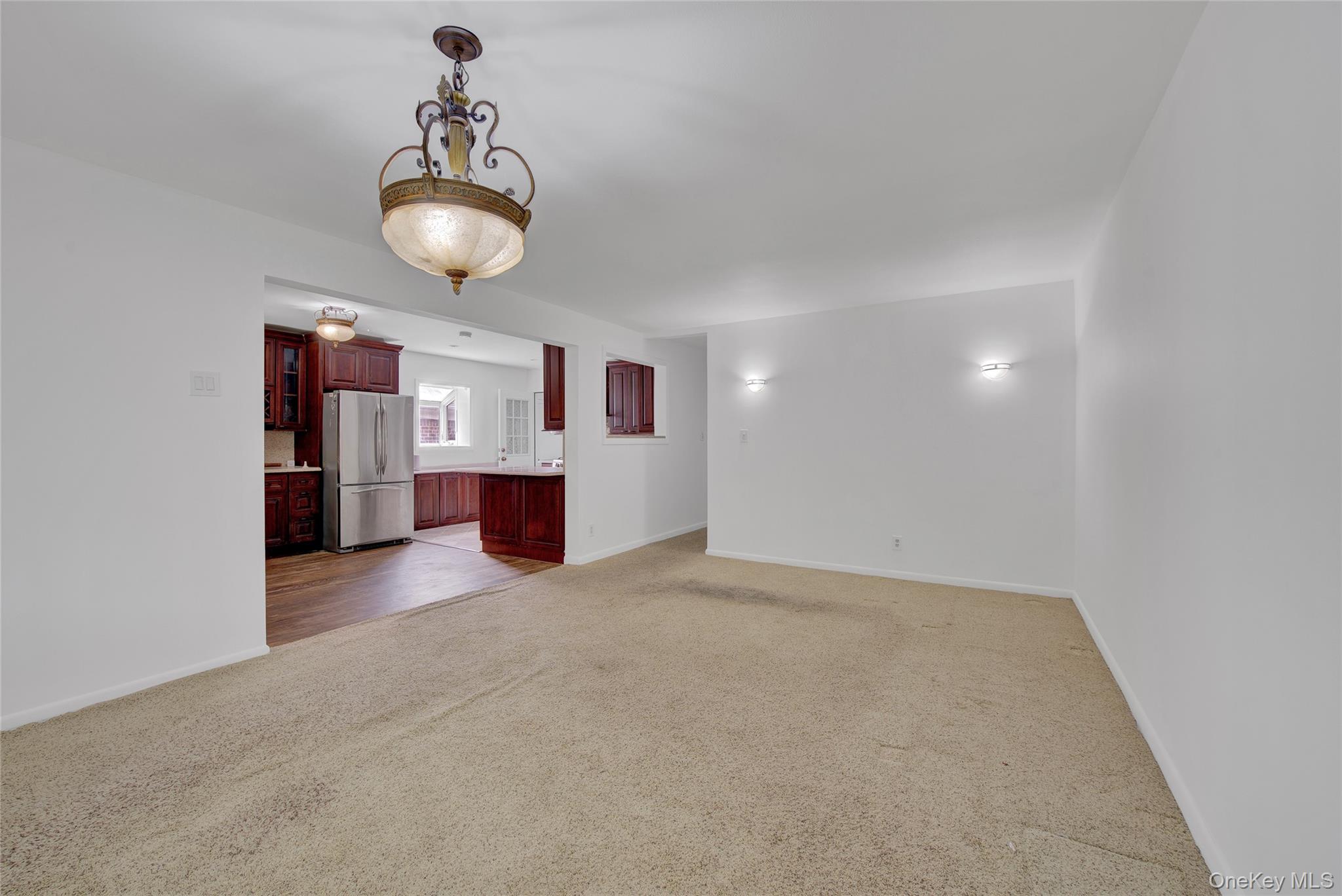 4518 Springfield Boulevard Property Photo 4