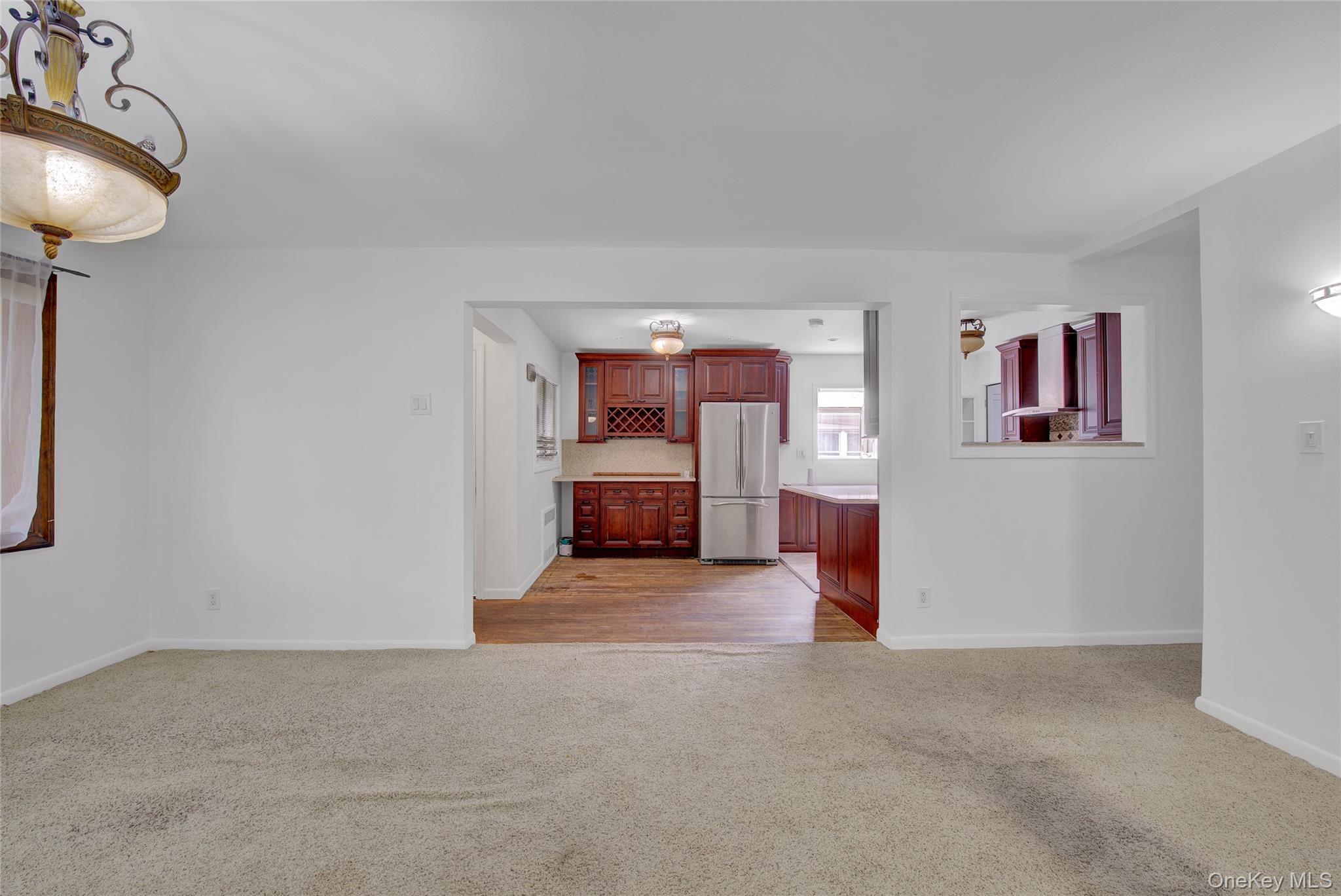 4518 Springfield Boulevard Property Photo 6