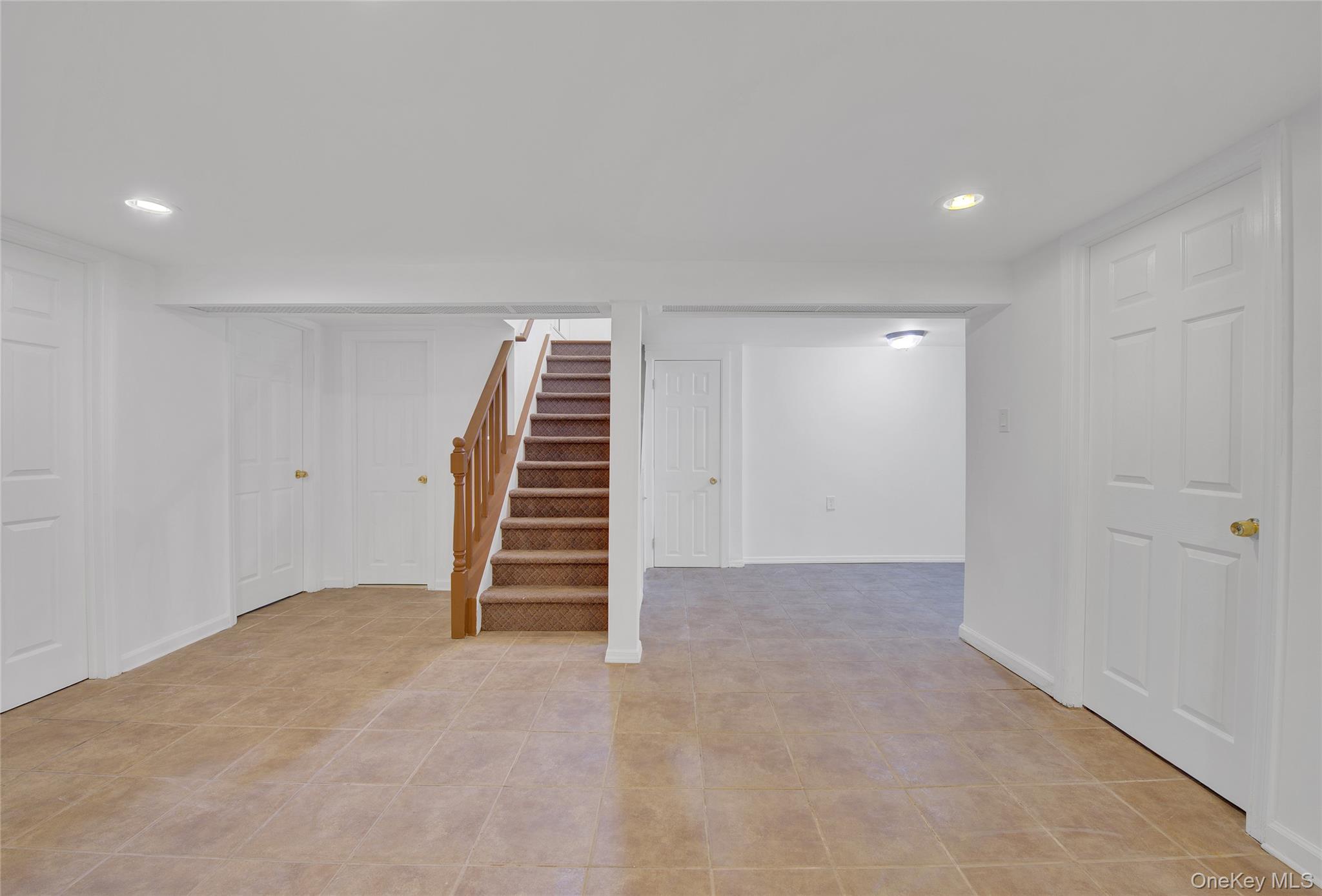 4518 Springfield Boulevard Property Photo 27