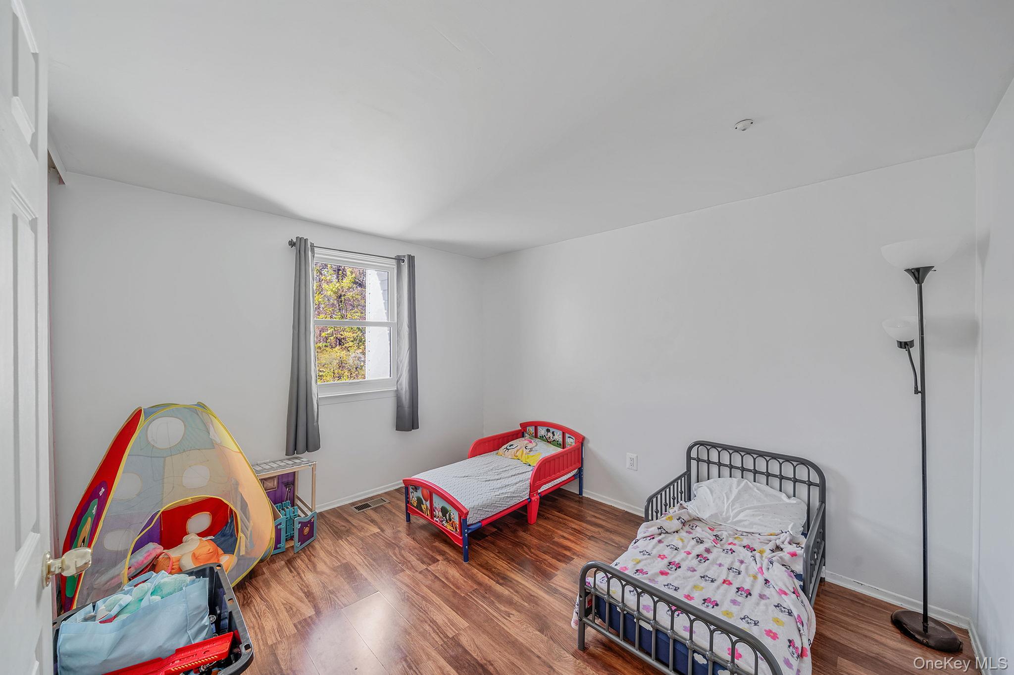 407 Birchwood Road Property Photo 14