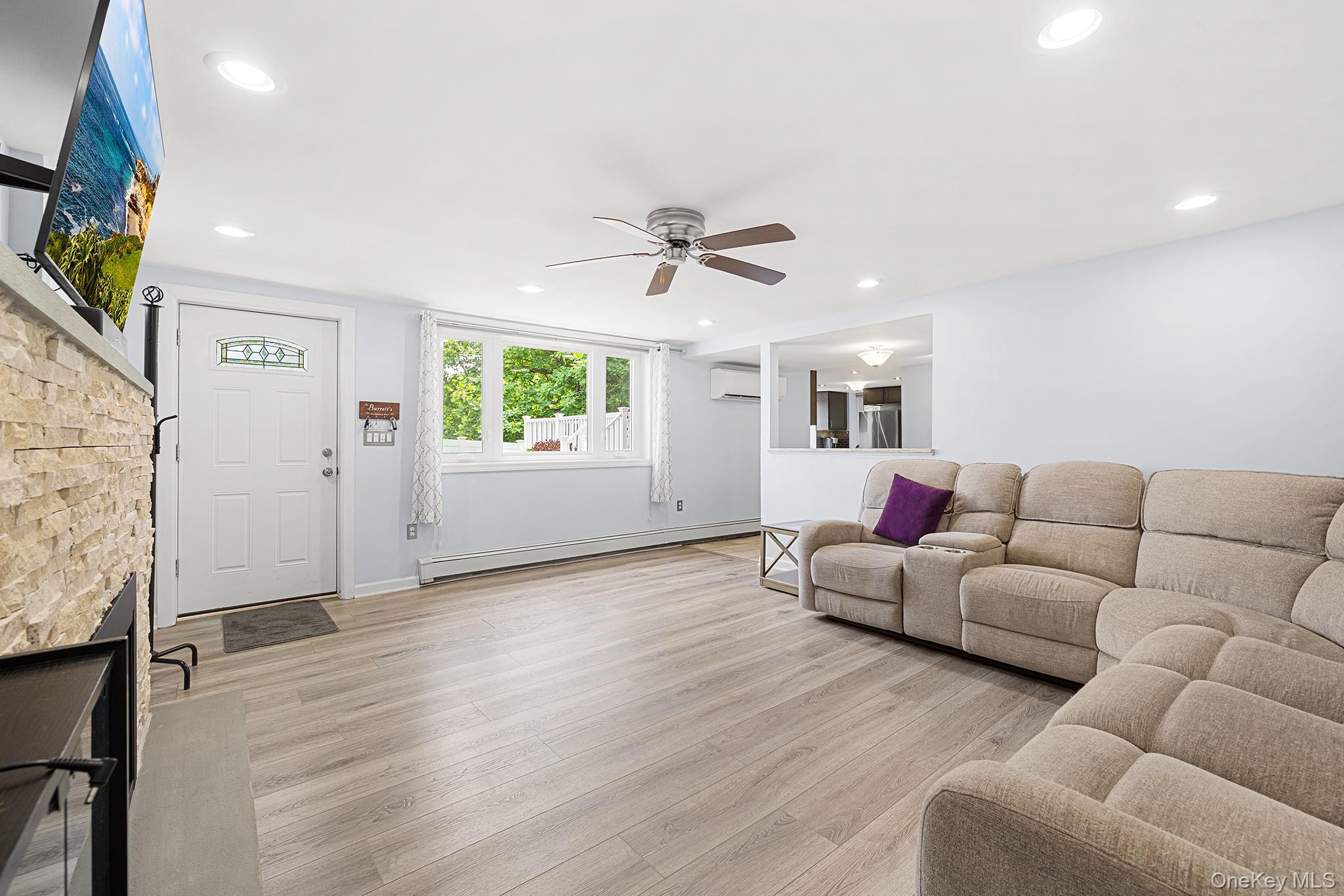 10 Holland Drive Property Photo 6