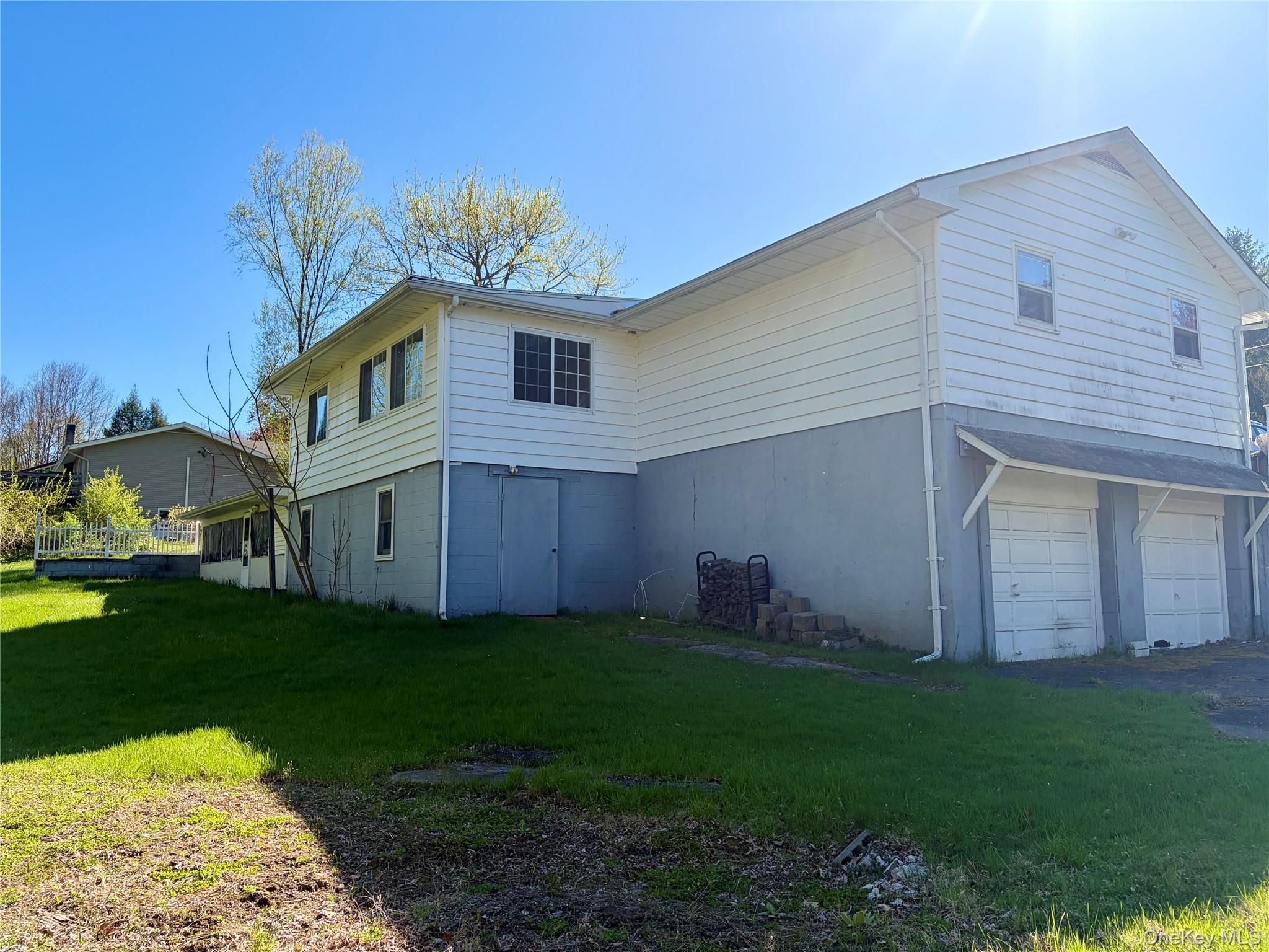 24 Cherry Lane Property Photo 5