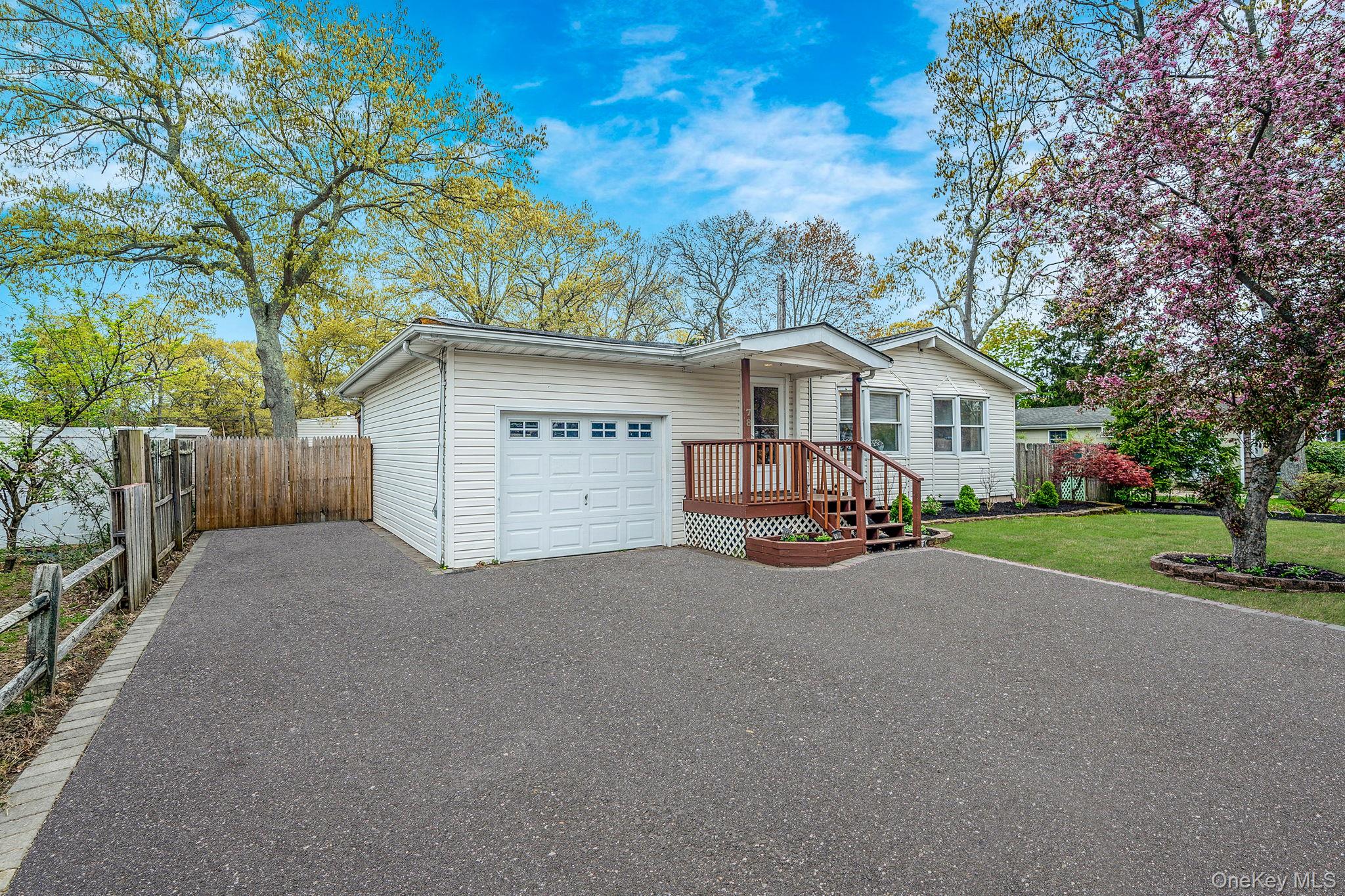 78 Division Street Property Photo 1