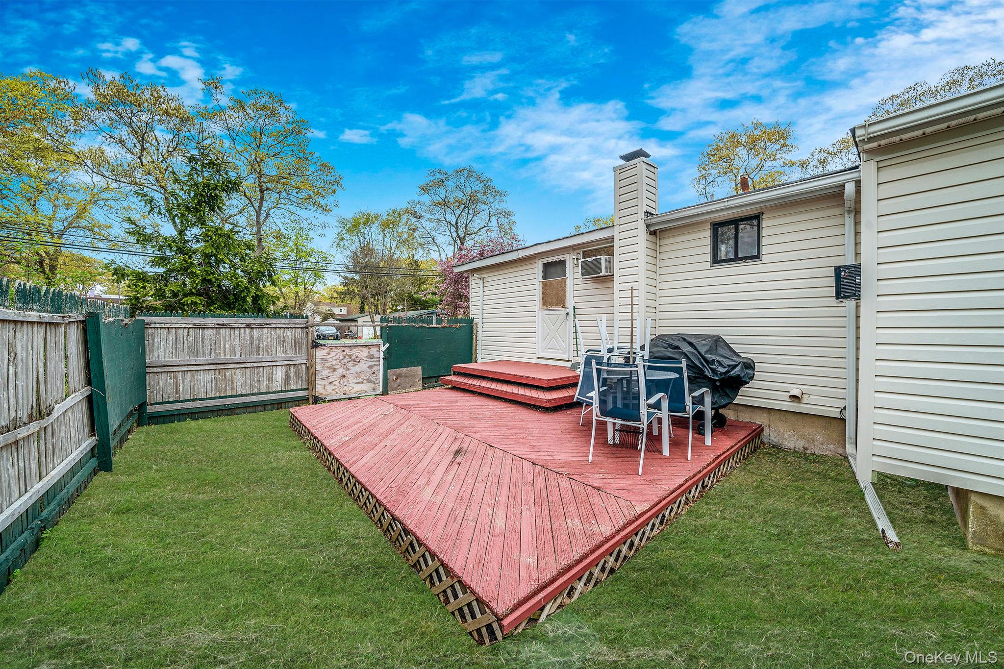 78 Division Street Property Photo 5