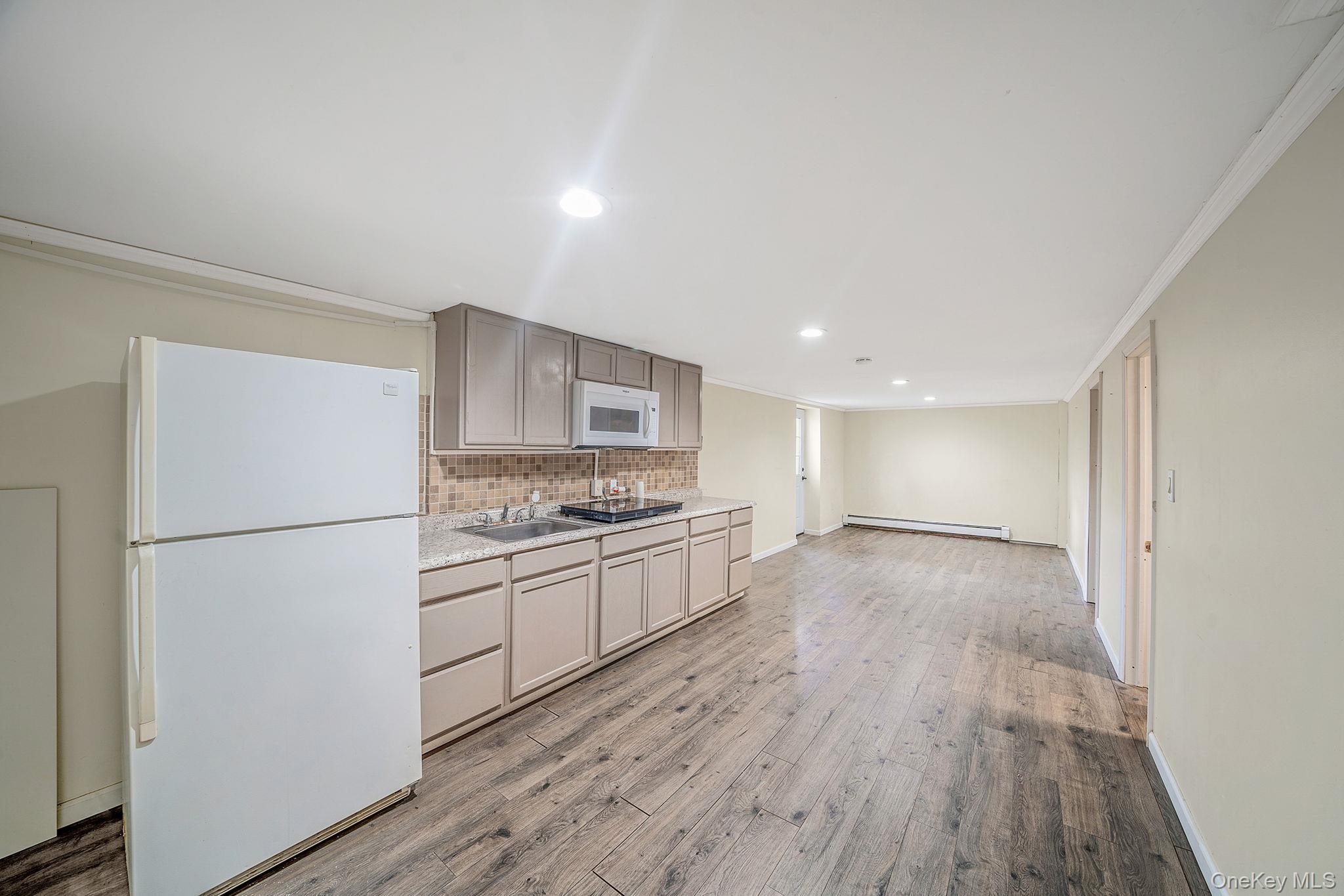78 Division Street Property Photo 24