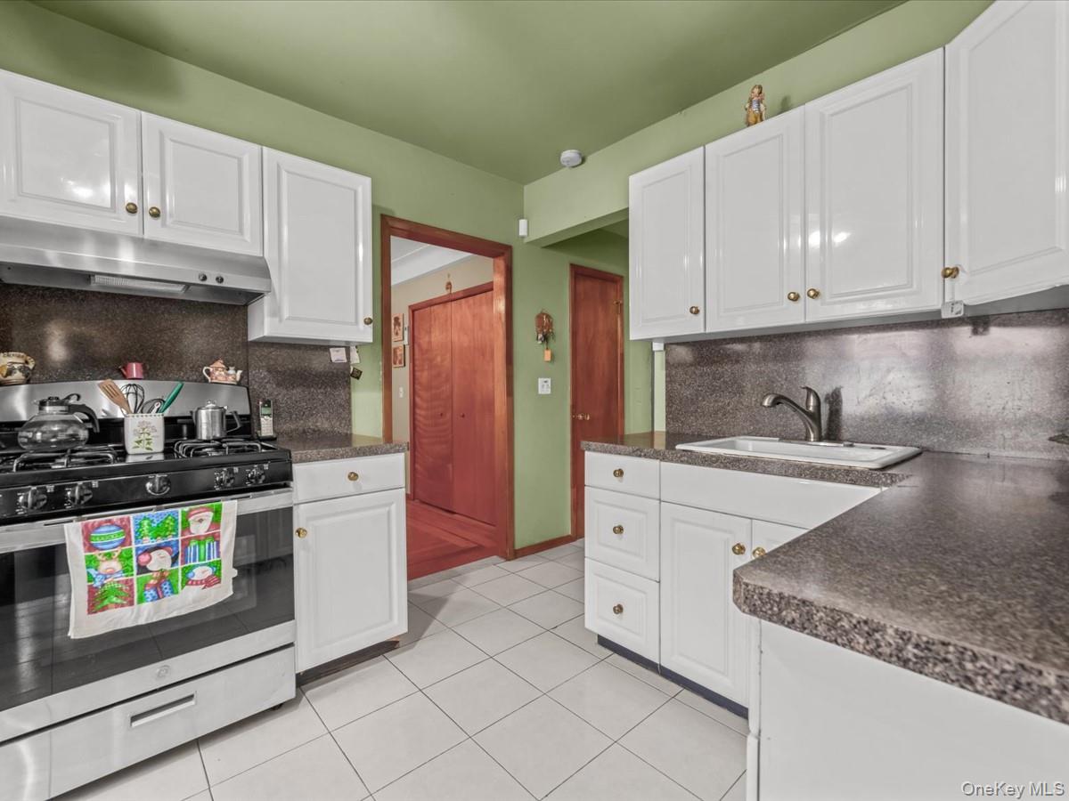 14702 33rd Avenue Property Photo 7