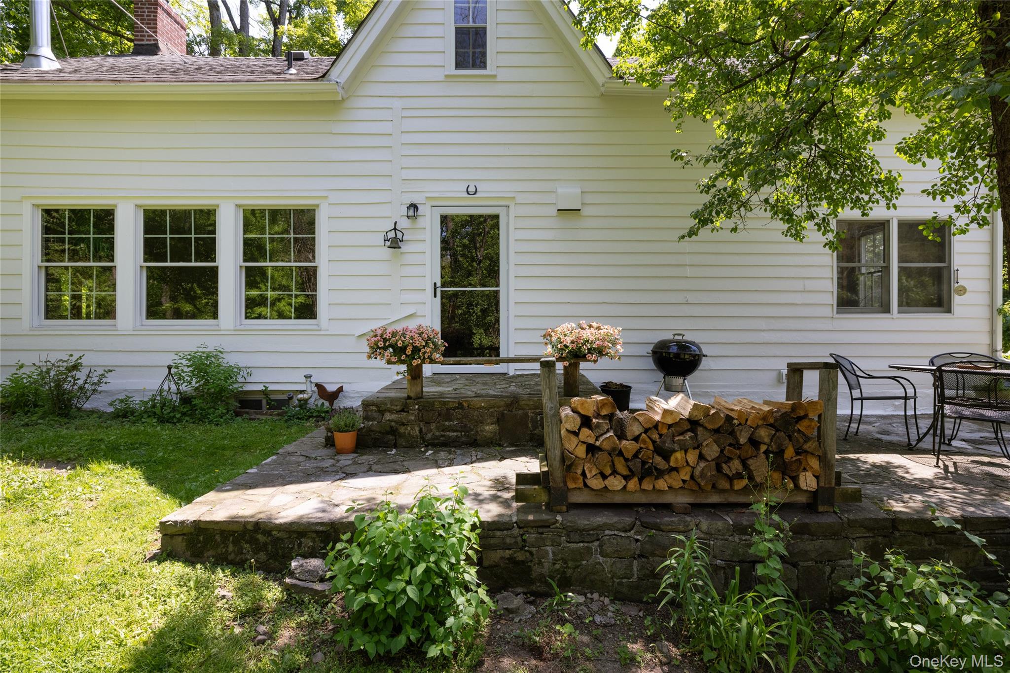 181 Twin Arch Road Property Photo 6