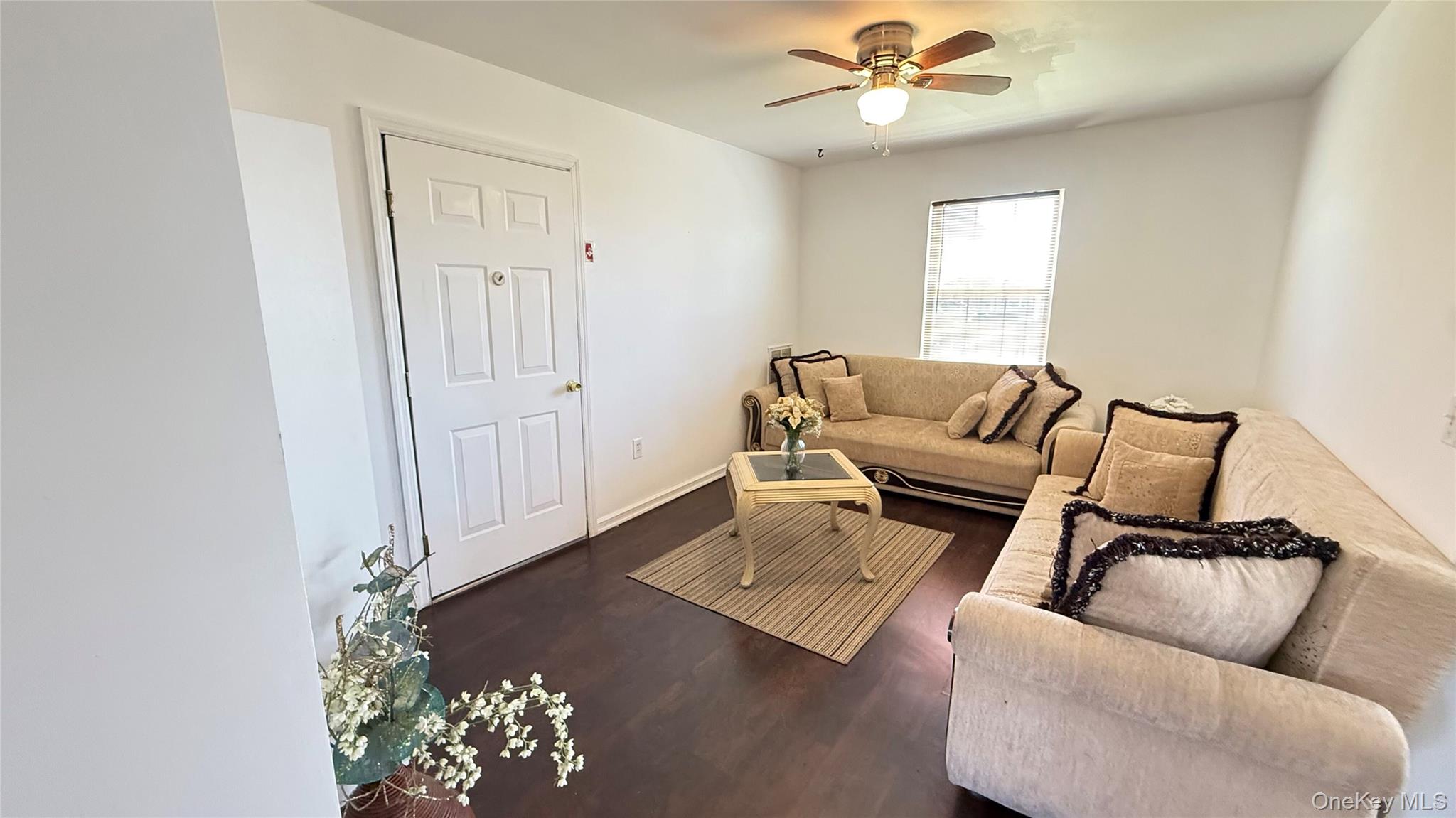 29 Sheridan Drive Property Photo 6
