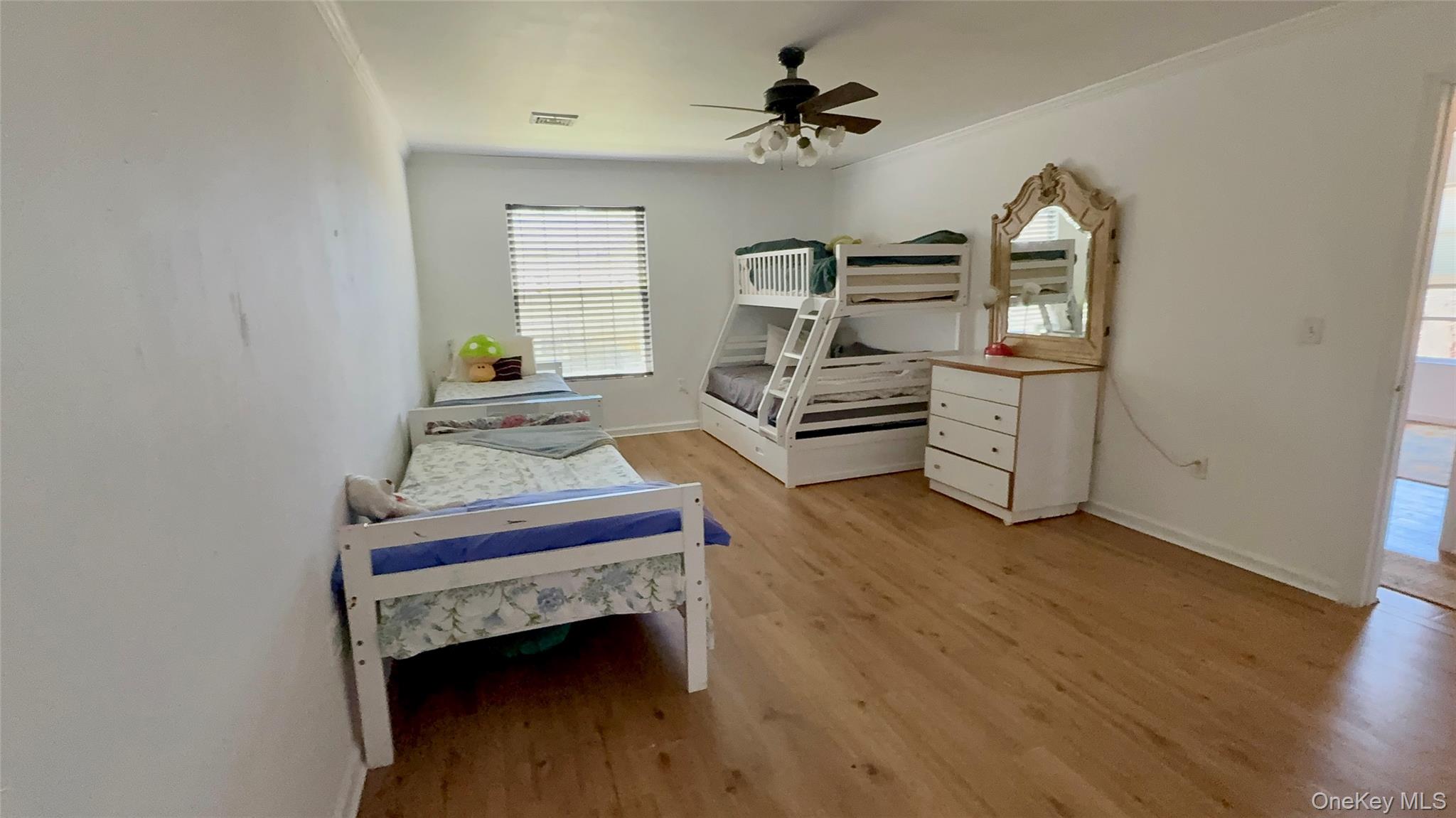 29 Sheridan Drive Property Photo 7