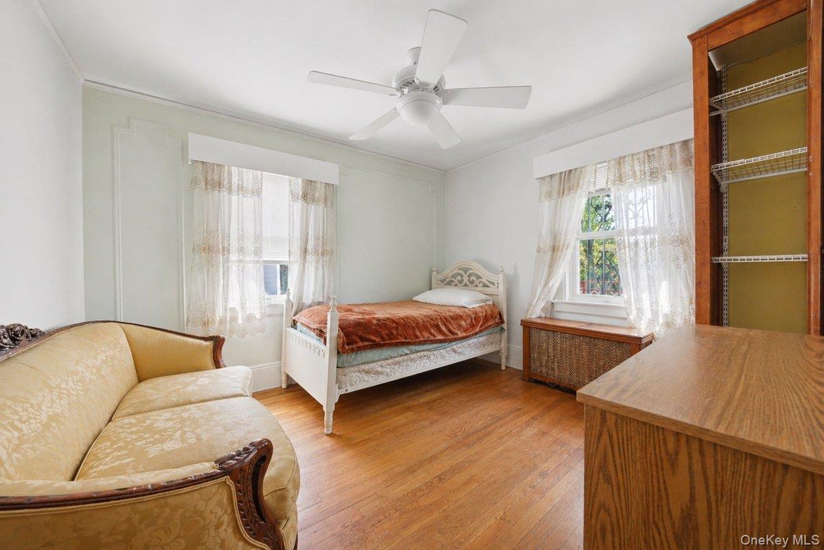 7 Byron Avenue Property Photo 26