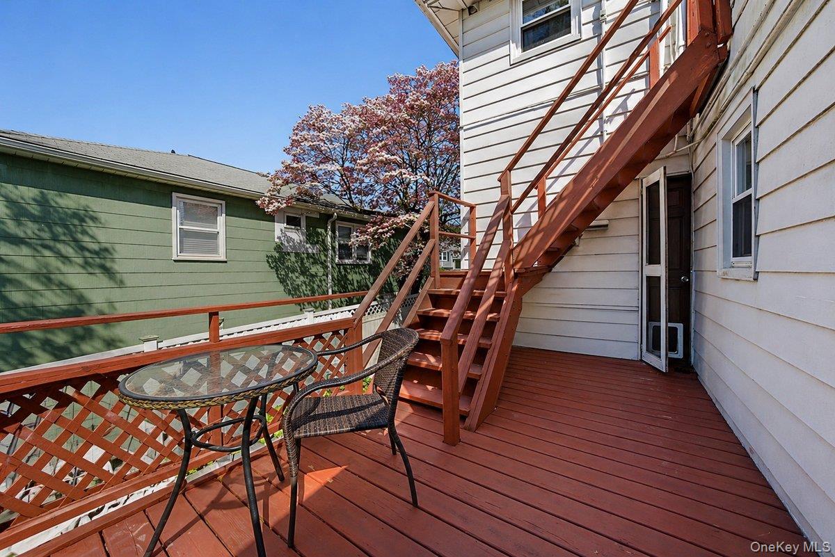 7 Byron Avenue Property Photo 29