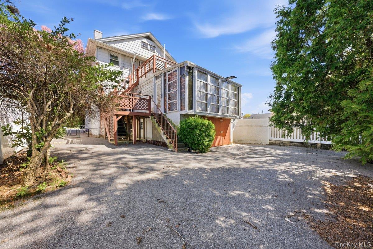 7 Byron Avenue Property Photo 31