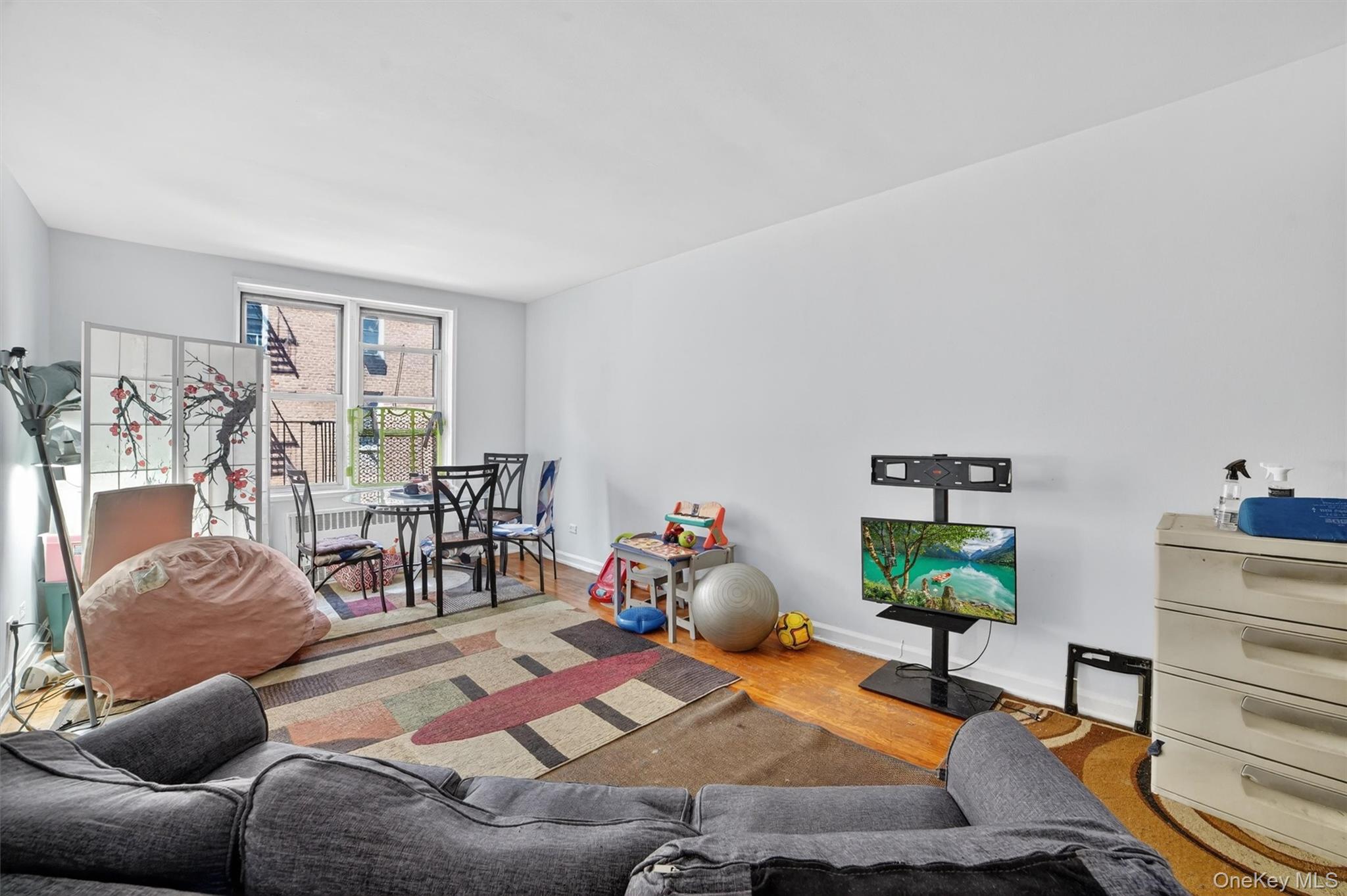 2105 Wallace Avenue 2a Property Photo 10
