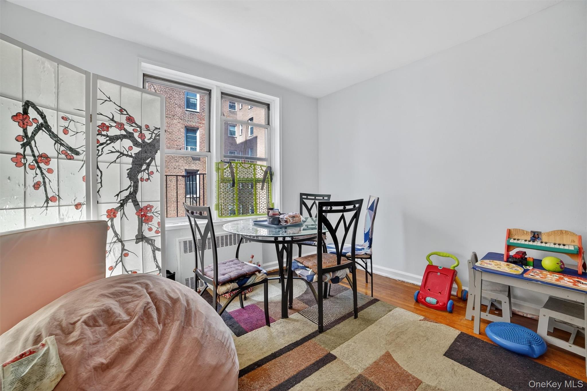2105 Wallace Avenue 2a Property Photo 13