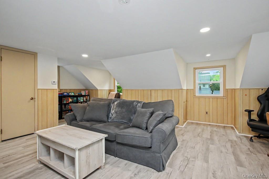 24 Convent Road Property Photo 32