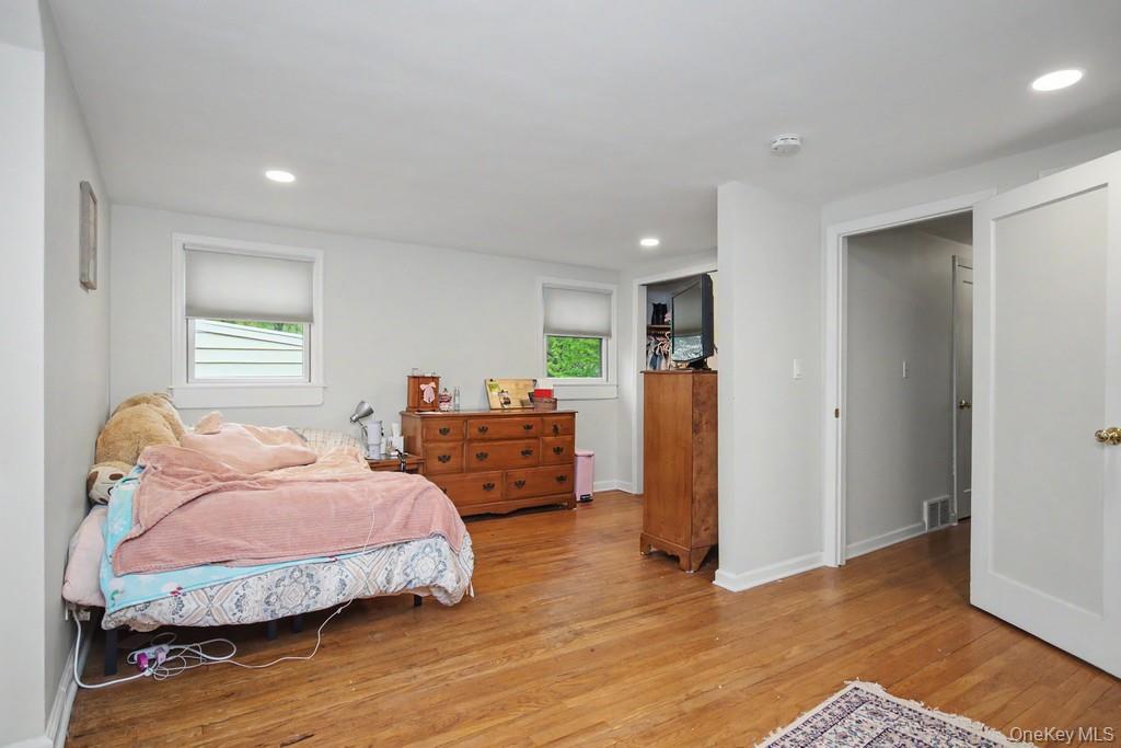 24 Convent Road Property Photo 38