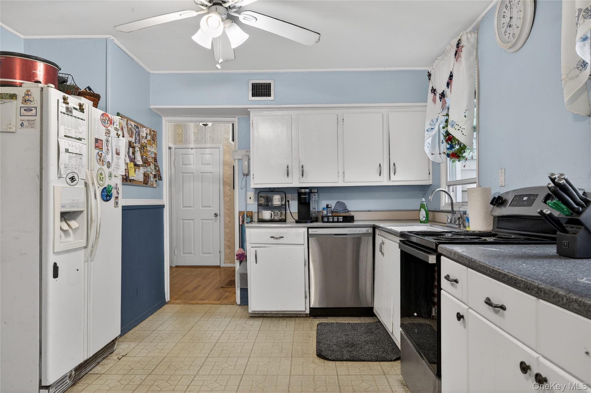 8 7th Street Property Photo 9