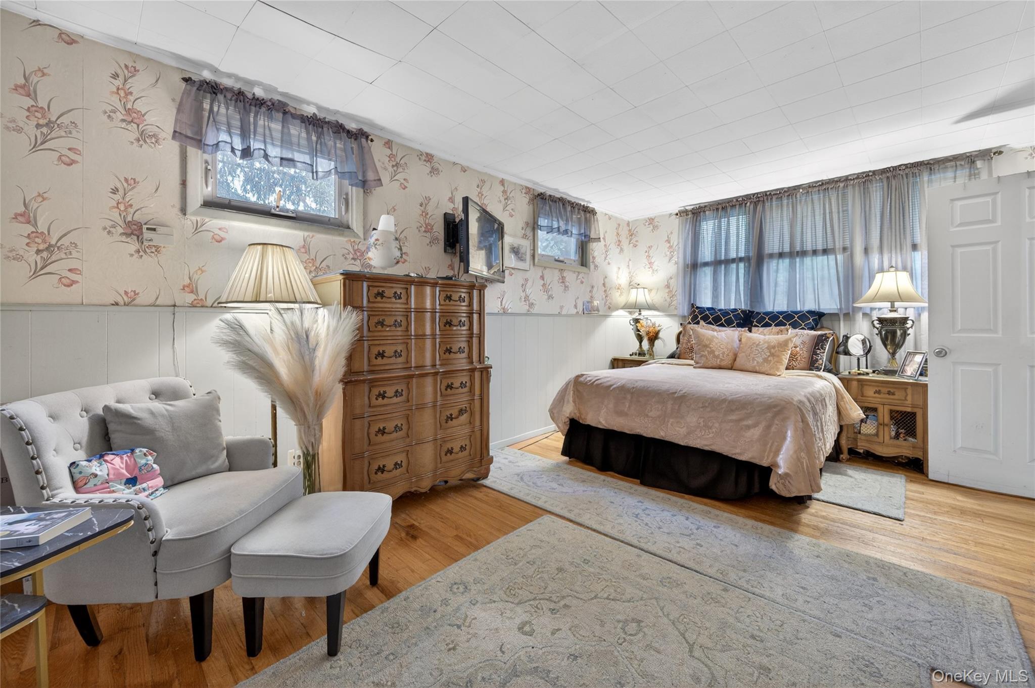 8 7th Street Property Photo 11