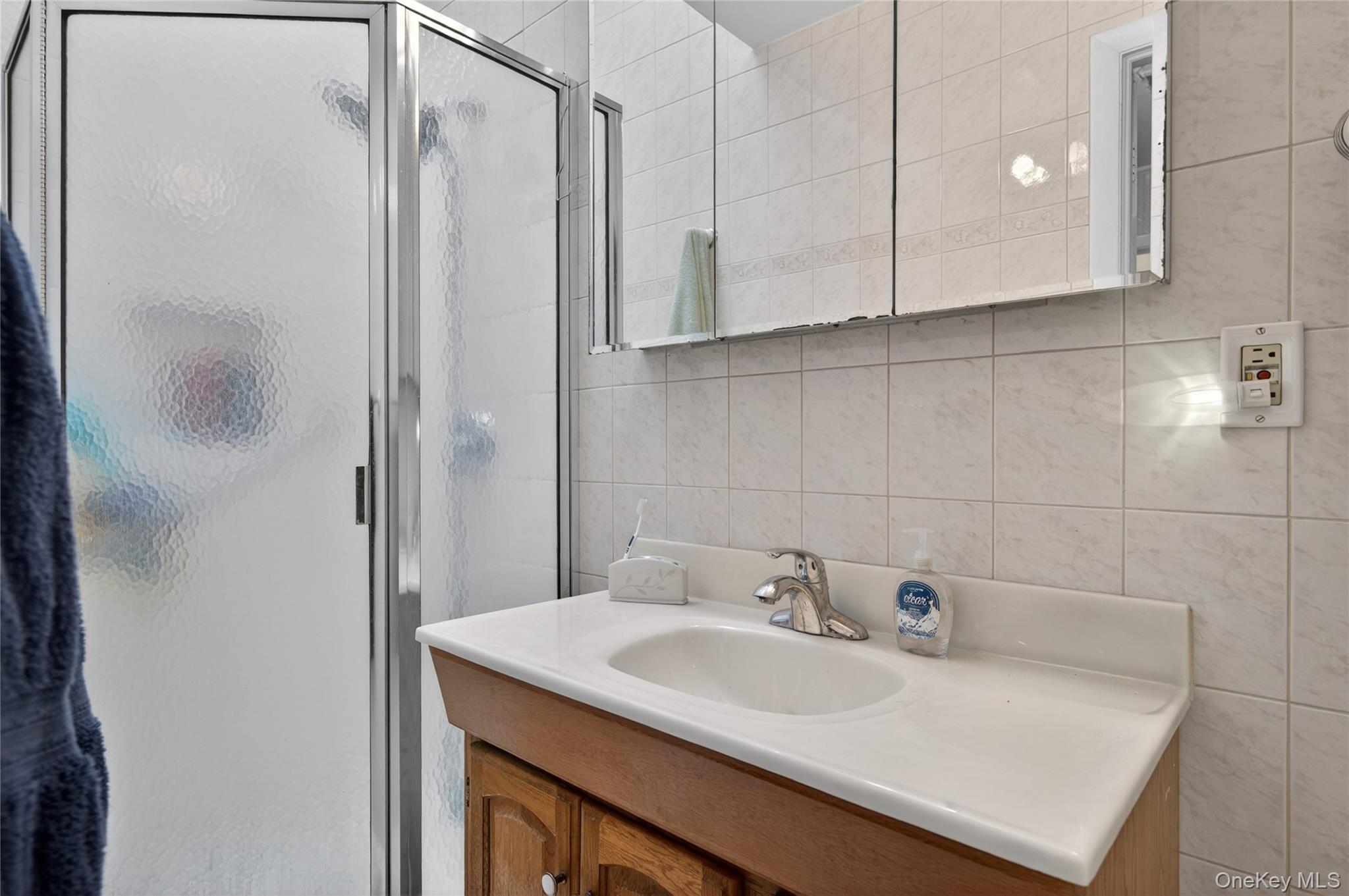 8 7th Street Property Photo 12