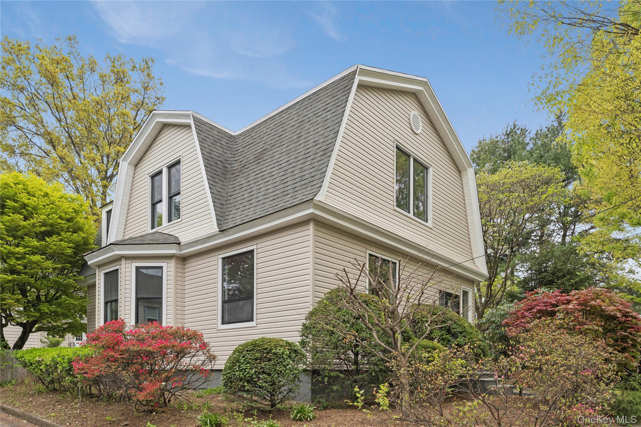 21 Mackey Avenue Property Photo 2