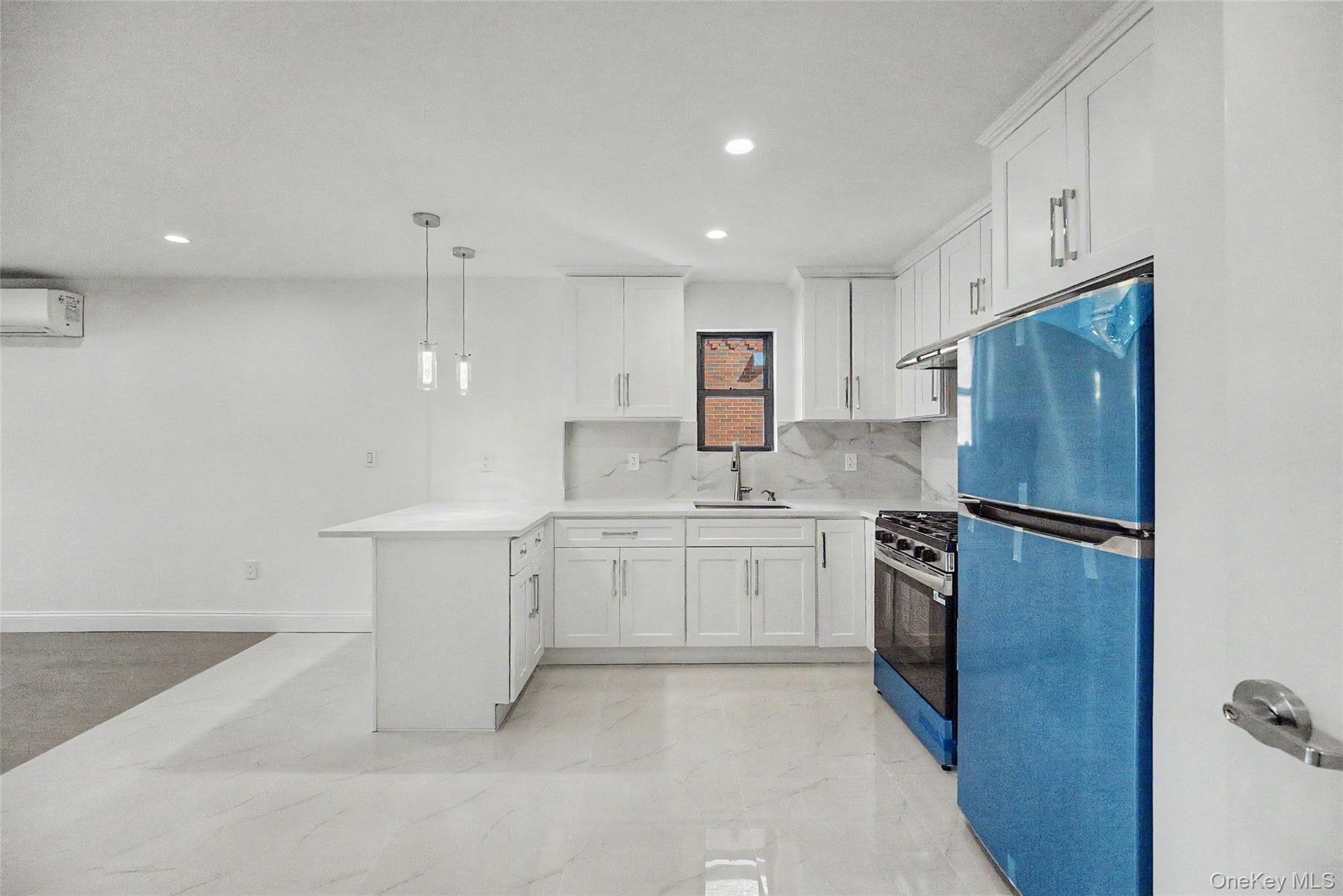 43-44 161st Street Property Photo 17