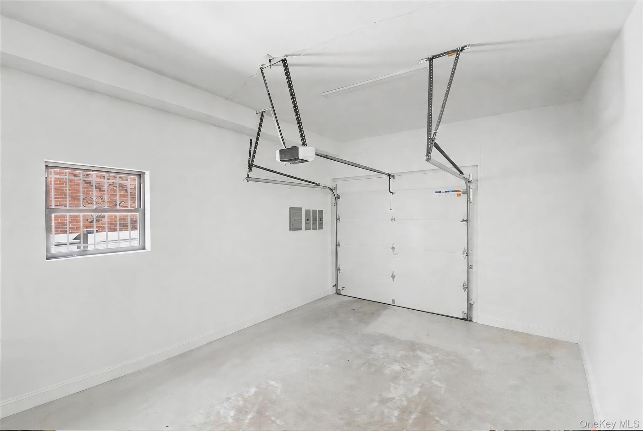 43-44 161st Street Property Photo 22
