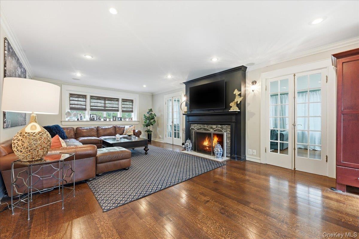 10 Massachusetts Boulevard Property Photo 6
