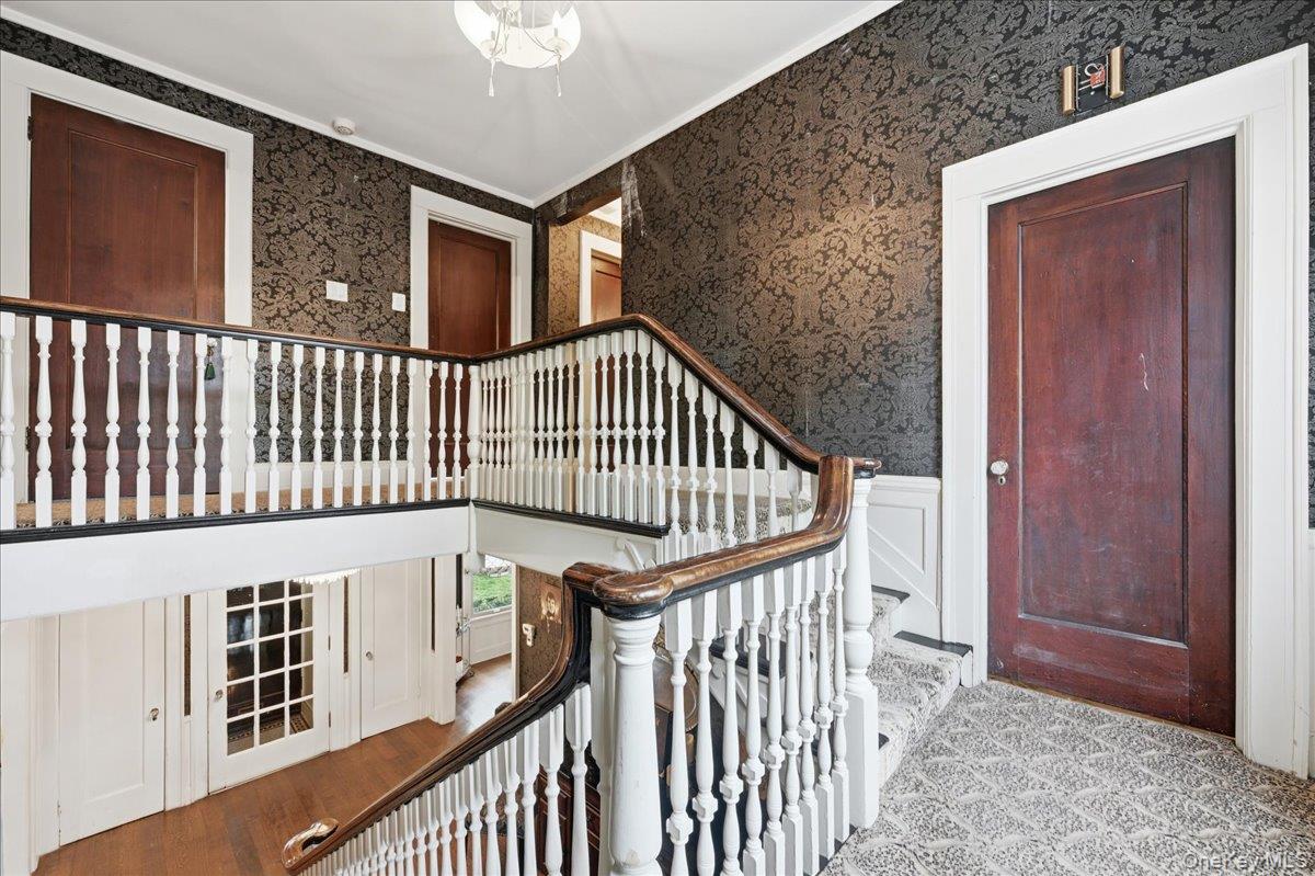 10 Massachusetts Boulevard Property Photo 18